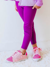 Performance Leggings - Fuchsia Purple